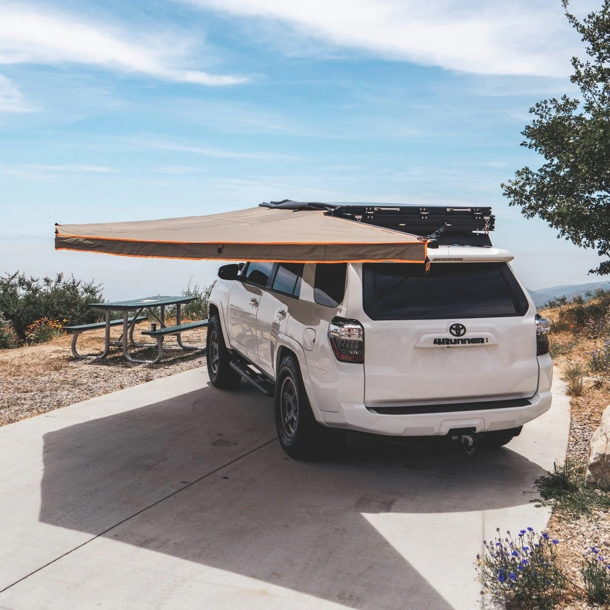 TUFF STUFF® OVERLAND AWNING, 180 DEGREE, XL, KIT WITH MOUNTING BRACKETS
